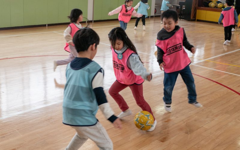 ゴ　ー　ー　ル